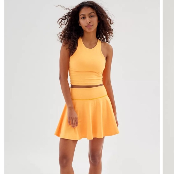 New beyond Yoga hot shot circle short orange - Picture 4 of 14